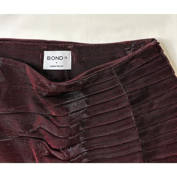 Bondi Red Gathered Mini Skirt - Picture 2 of 2